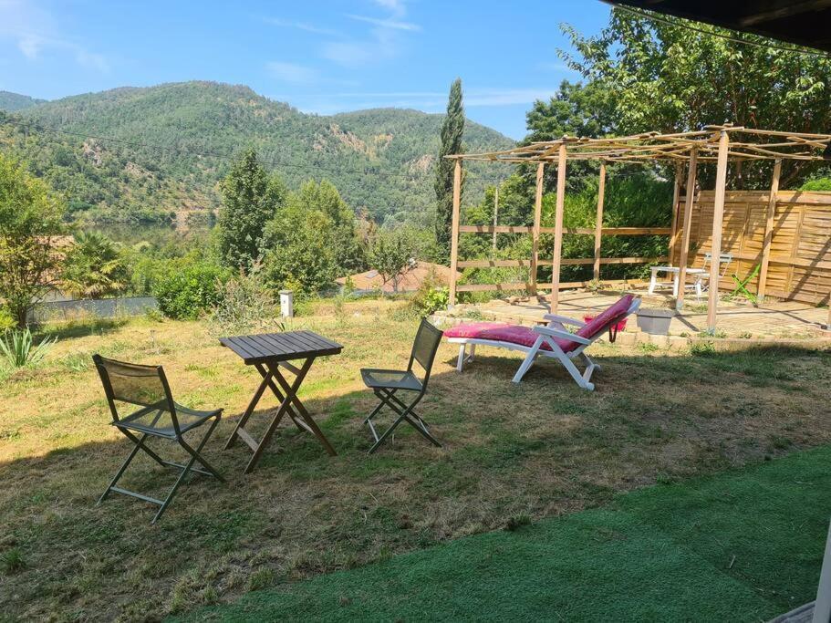 Le Chalet Des Amis Aurec-Sur-Loire المظهر الخارجي الصورة